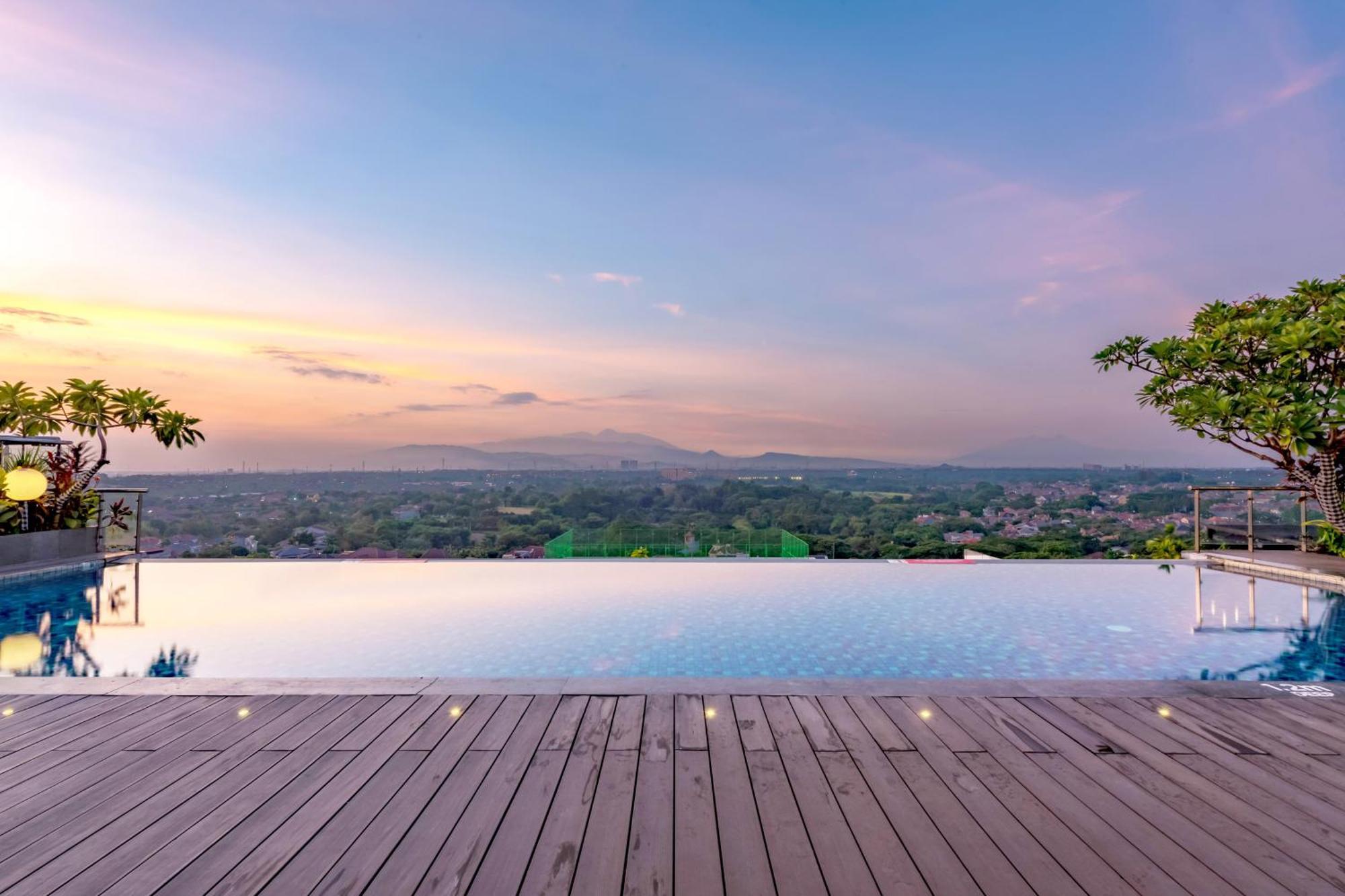 Ciputra Managed By Swiss-belhotel International 4*