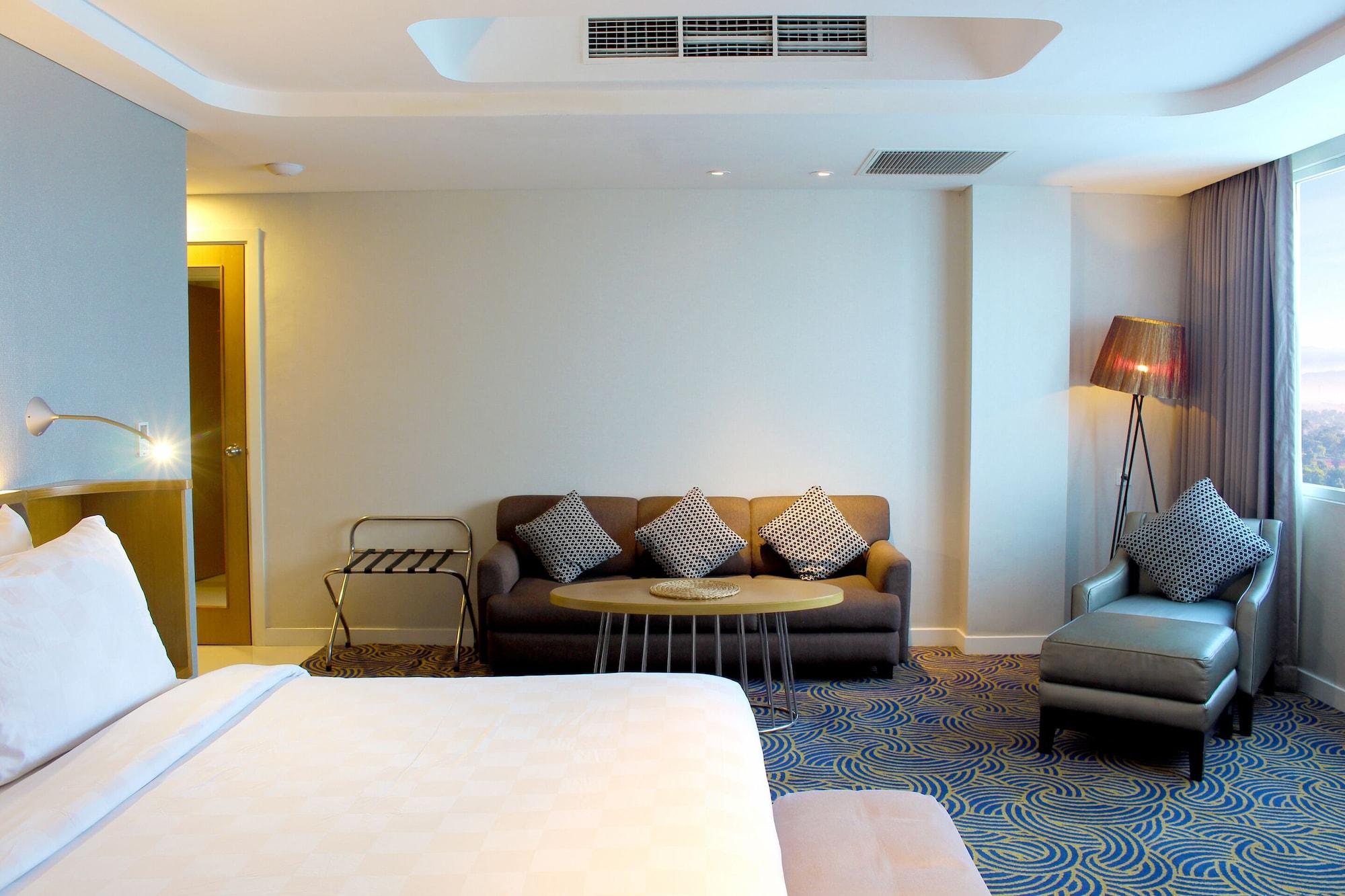 Ciputra Managed By Swiss-belhotel International Hotel Cibubur